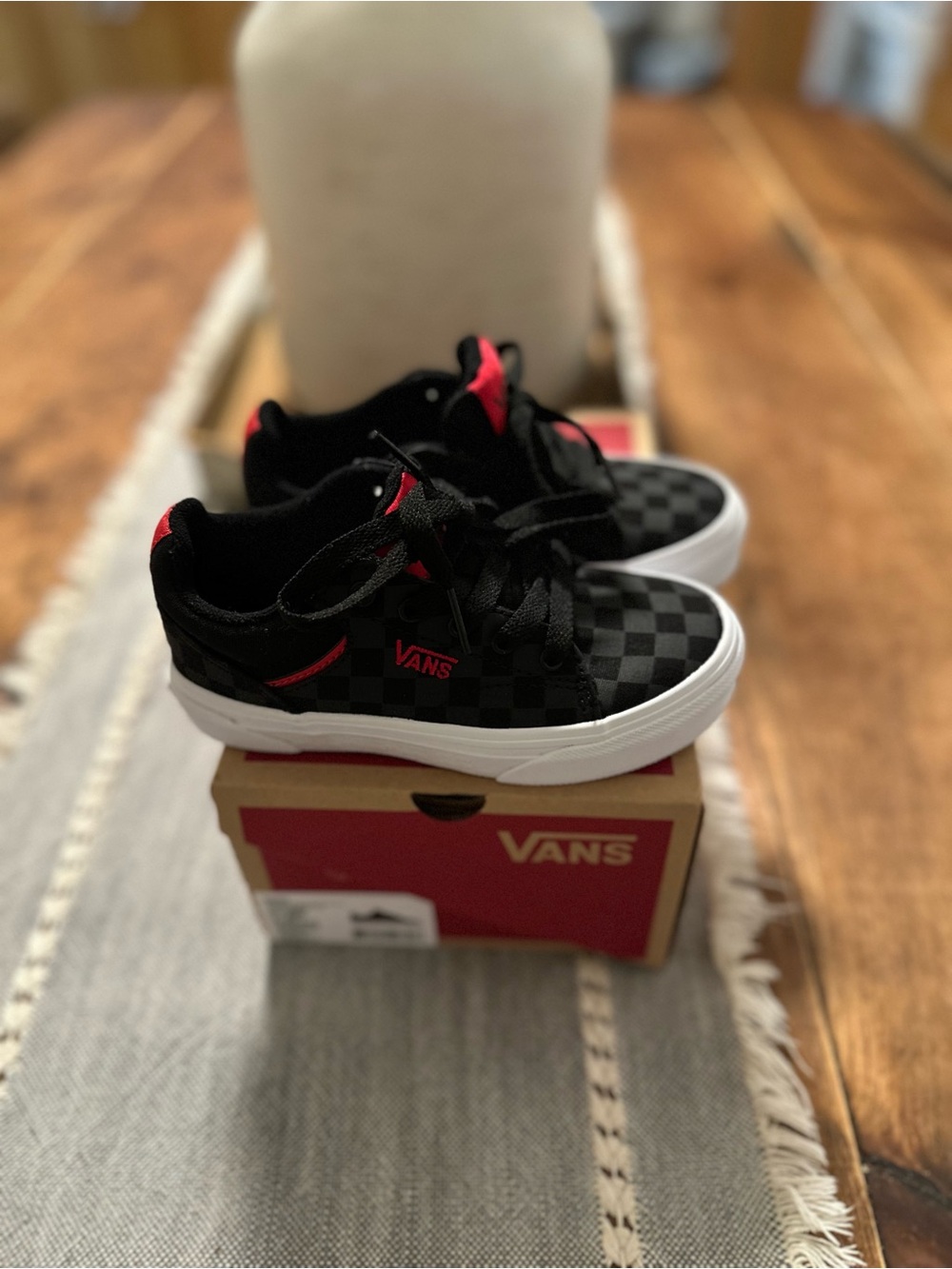 Vans Kids Black and Red Checkerboard Low-Top Sneakers